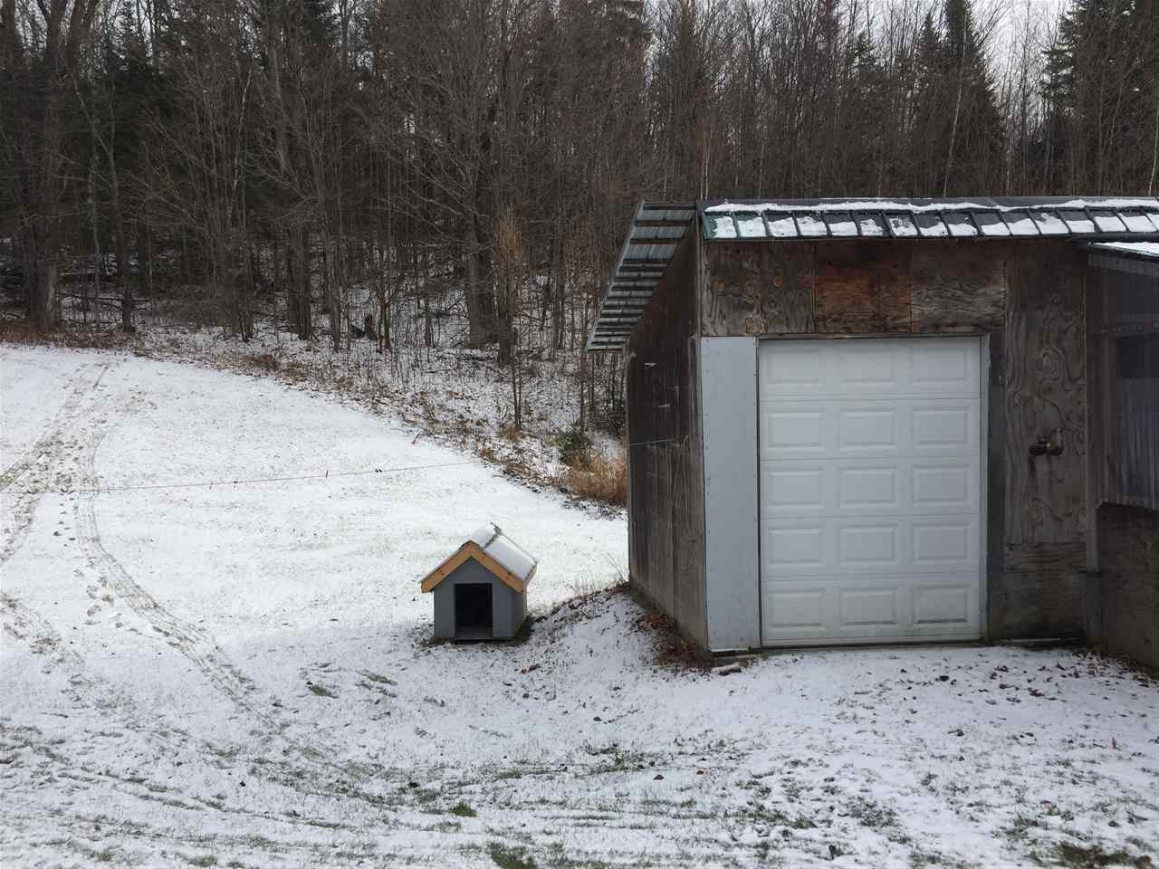 2084 Ridge Road Kirby, VT 05832 - Photo 3 of 12 Gallery Image 3