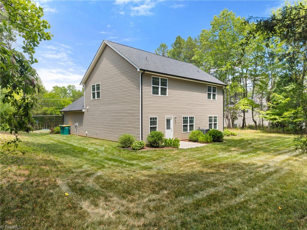 1548 South Peace Haven Road Clemmons, NC 27012 - Photo 35 of 37