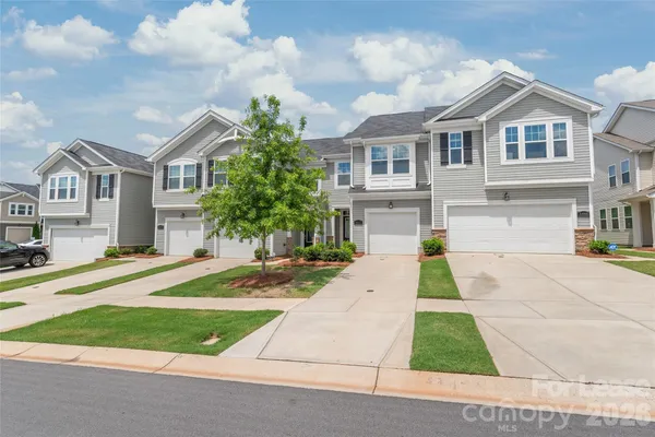 $2,450 | 5612 Axil Lane, Charlotte, NC 28269