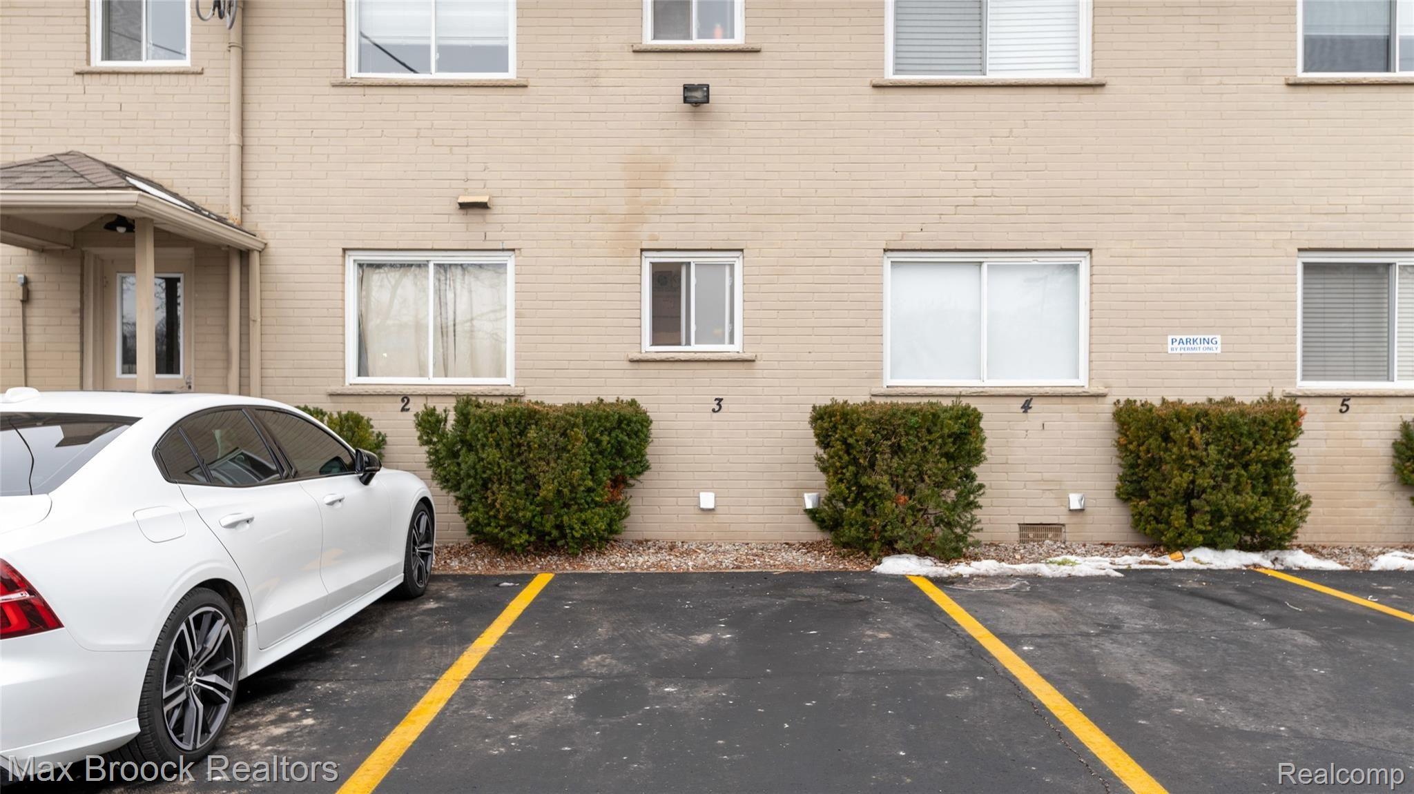 475 South Adams Road, Unit 3 Birmingham, MI 48009 - Photo 21 of 26 003_32.jpg