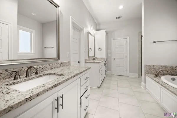 $495,000 | 14021 Spalding Way, Baton Rouge, LA 70817