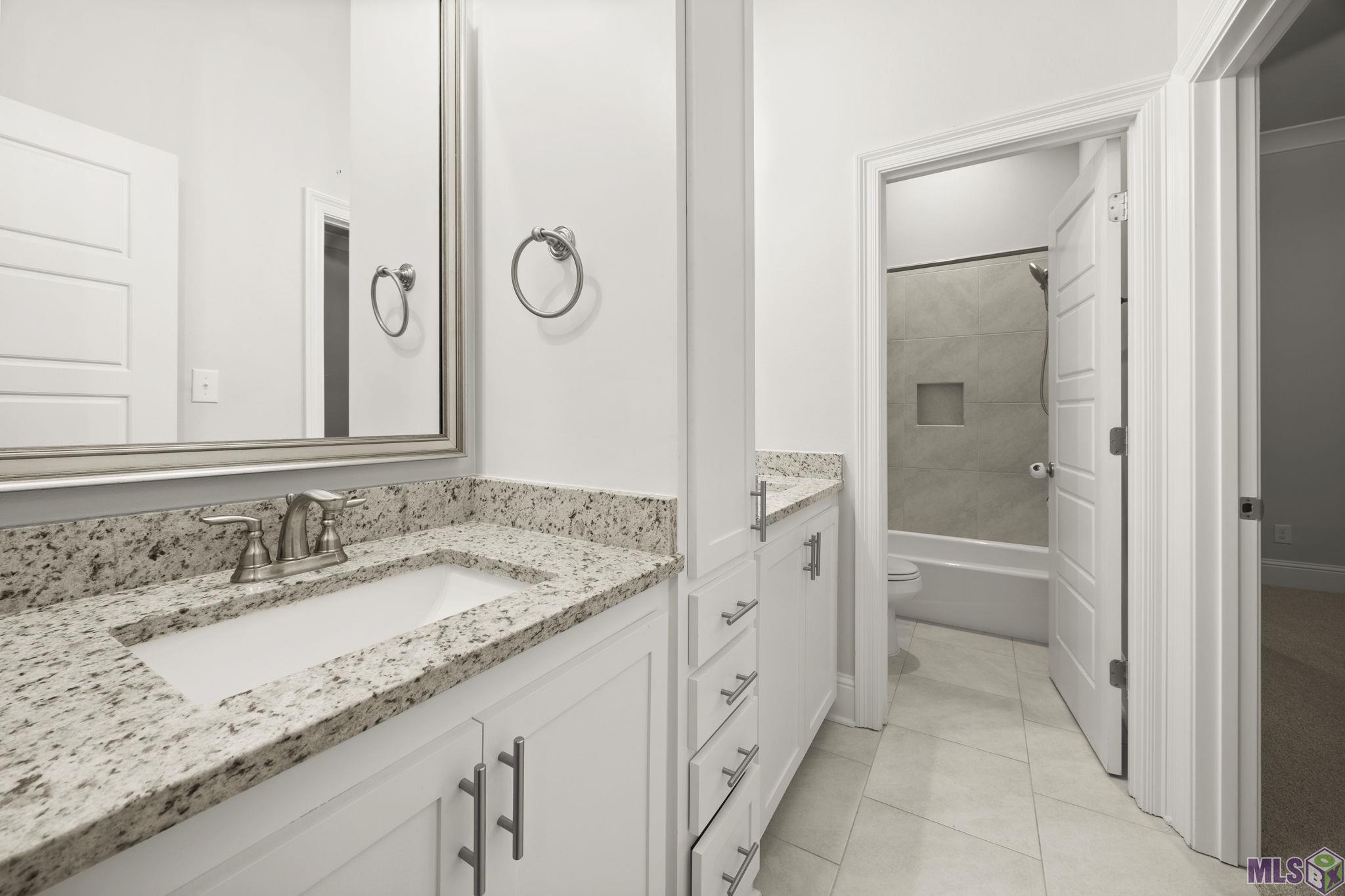 14021 Spalding Way Baton Rouge, LA 70817 - Photo 10 of 22