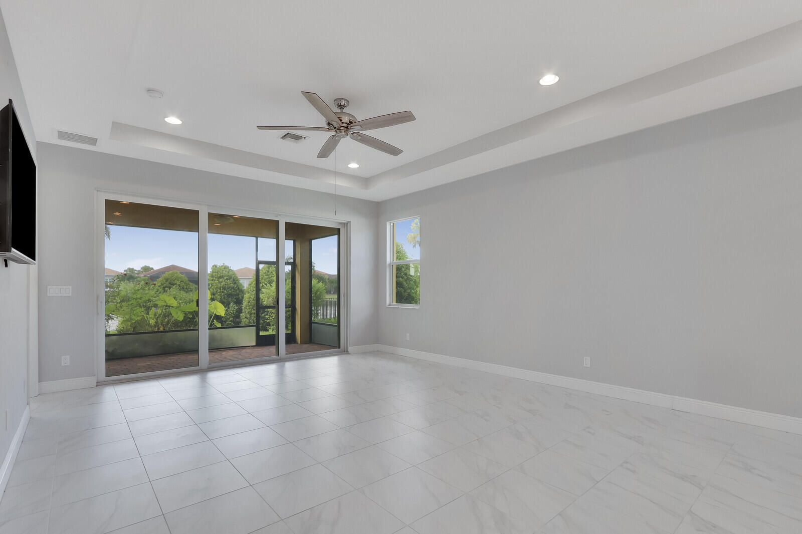 21026 Southwest Modena Way Port St. Lucie, FL 34986 - Photo 9 of 57 09_image_9_mls