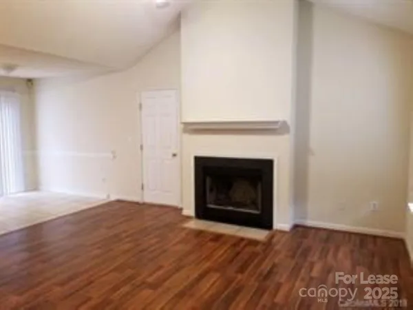 $1,800 | 437 Cedarcroft Drive, Mooresville, NC 28115