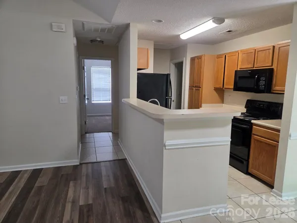 $1,800 | 437 Cedarcroft Drive, Mooresville, NC 28115