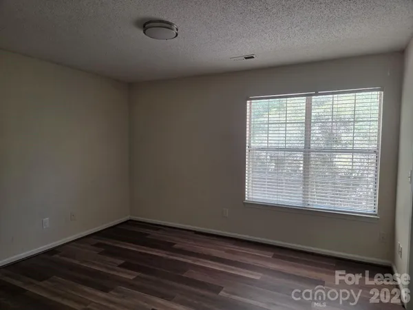 $1,800 | 437 Cedarcroft Drive, Mooresville, NC 28115