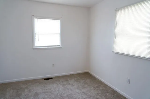 $224,900 | 1586 Foley Avenue, Ypsilanti, MI 48198