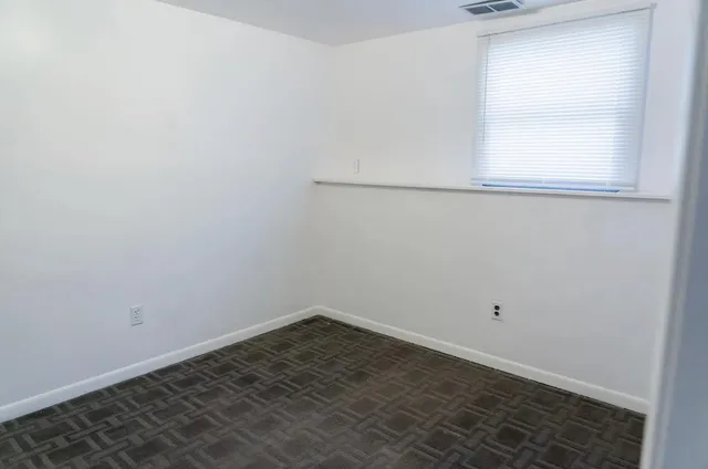 $224,900 | 1586 Foley Avenue, Ypsilanti, MI 48198