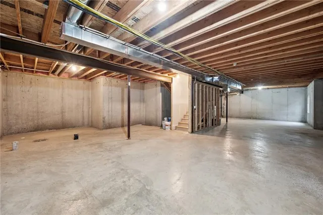 $624,950 | 17150 West 164th Street, Olathe, KS 66062