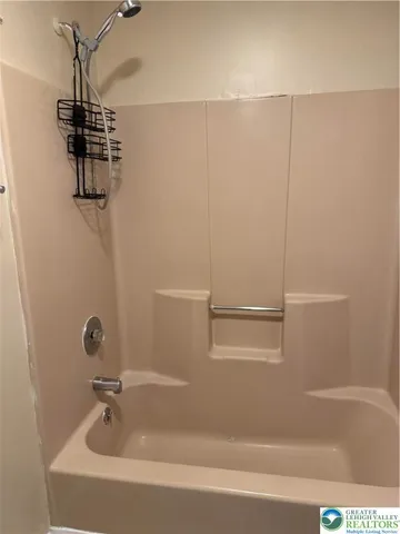 $1,895 | 1538 East 8th Street, Unit C, Bethlehem, PA 18015