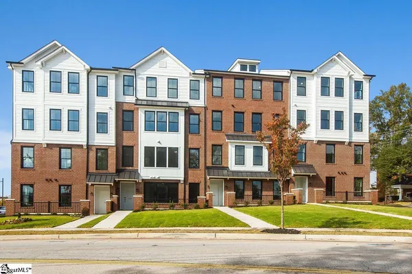 $752,190 | 36 B Hyde Street, Greenville, SC 29601