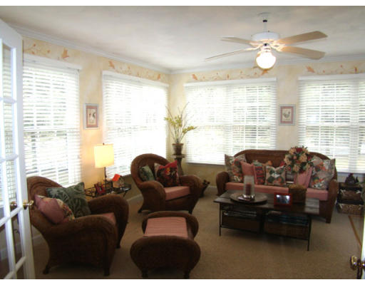 152 Jenkins Road Andover, MA 01810 - Photo 7 of 18 Gallery Image 7