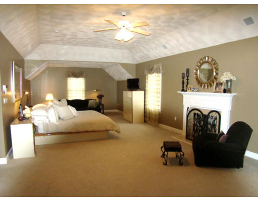152 Jenkins Road Andover, MA 01810 - Photo 10 of 18 Gallery Image 10