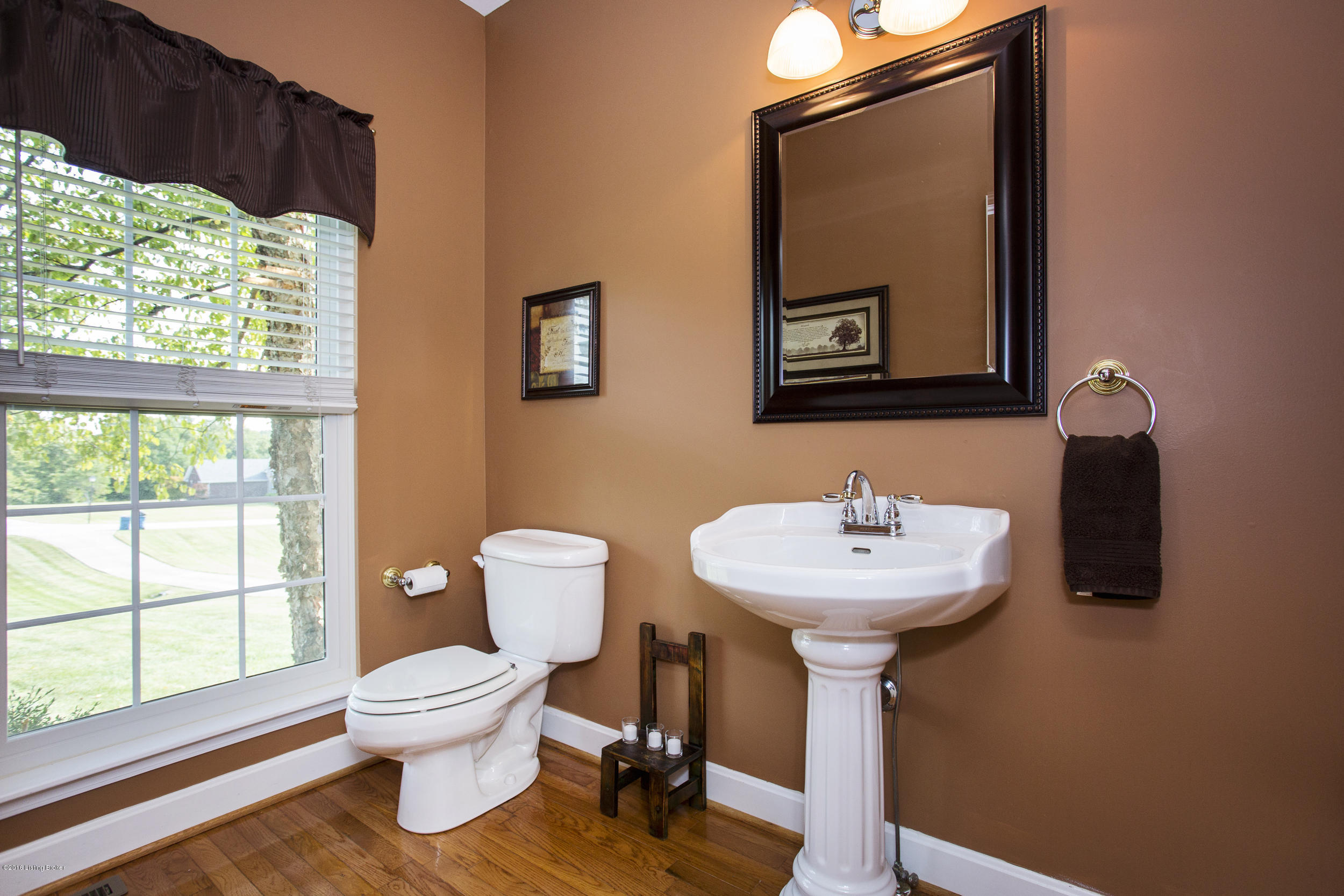 4504 Stone Ridge Road Crestwood, KY 40014 - Photo 24 of 45 Pretty First Floor Powder Room.