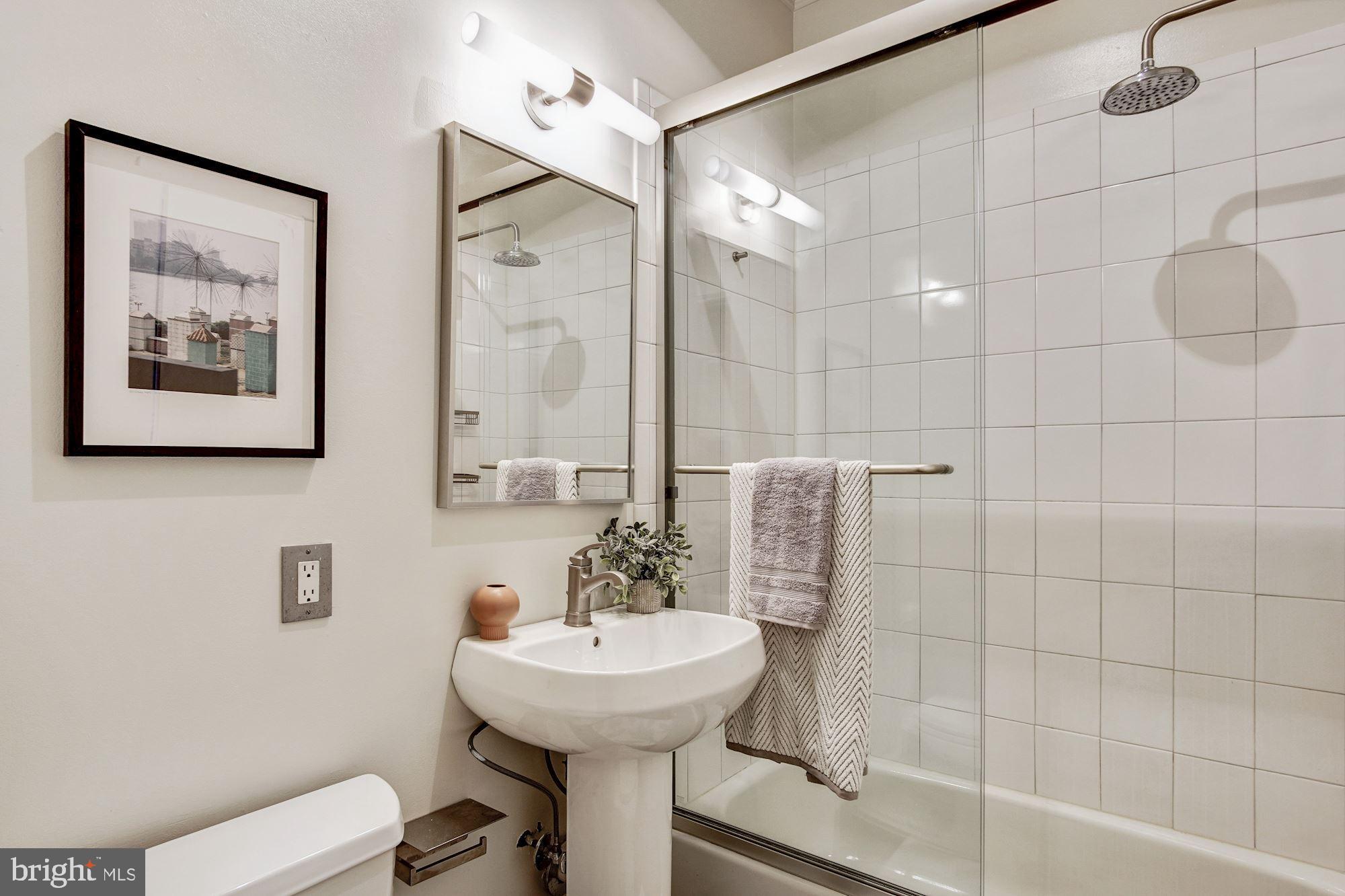 1413 T Street Northwest, Unit 407 Washington, DC 20009 - Photo 14 of 17