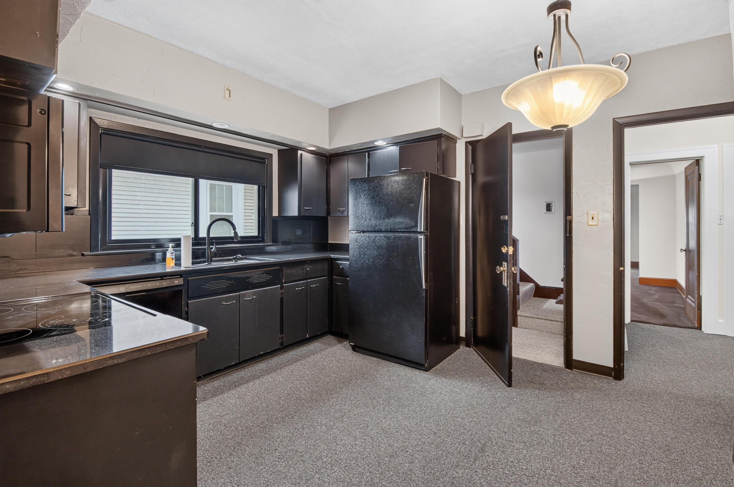 2419 Geneva Street Racine, WI 53402 - Photo 4 of 44 Lower