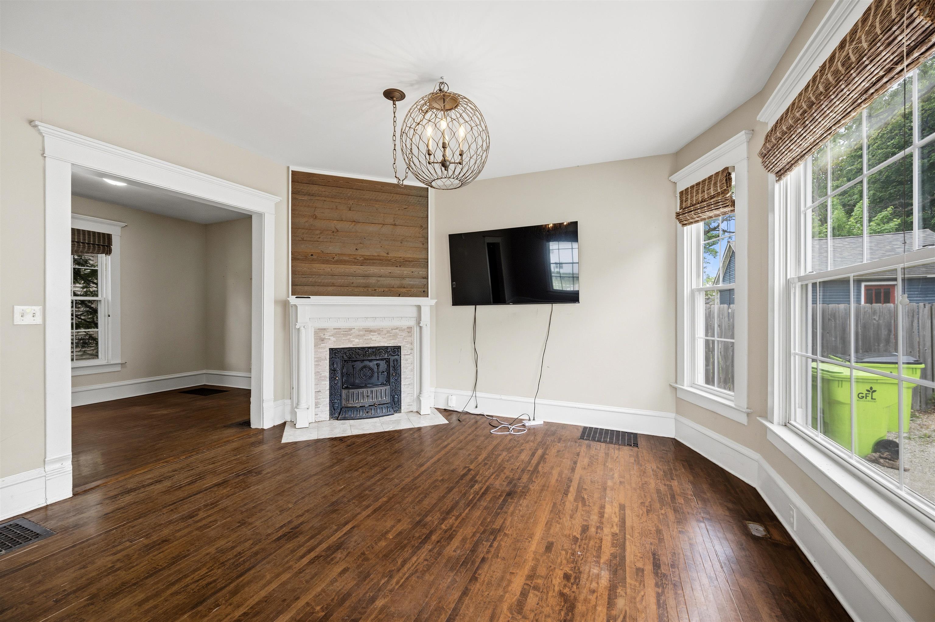 507 Parish Street Delavan, WI 53115 - Photo 9 of 37