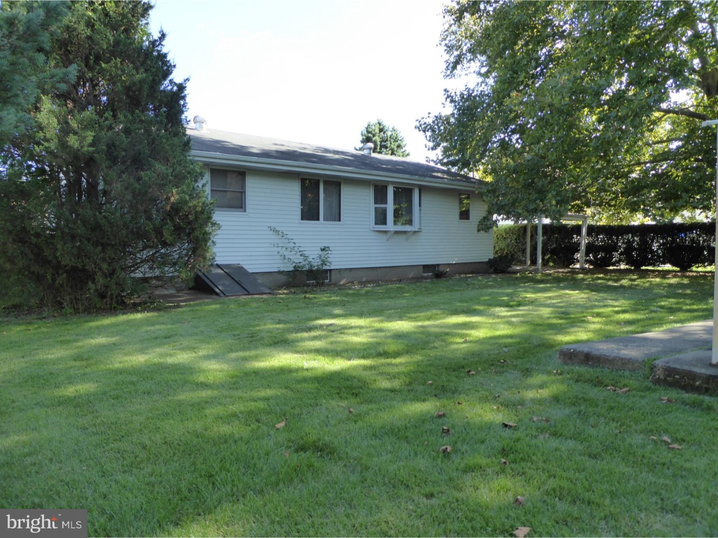 83 Hempstead Road Hamilton, NJ 08610 - Photo 20 of 23 Exterior Back