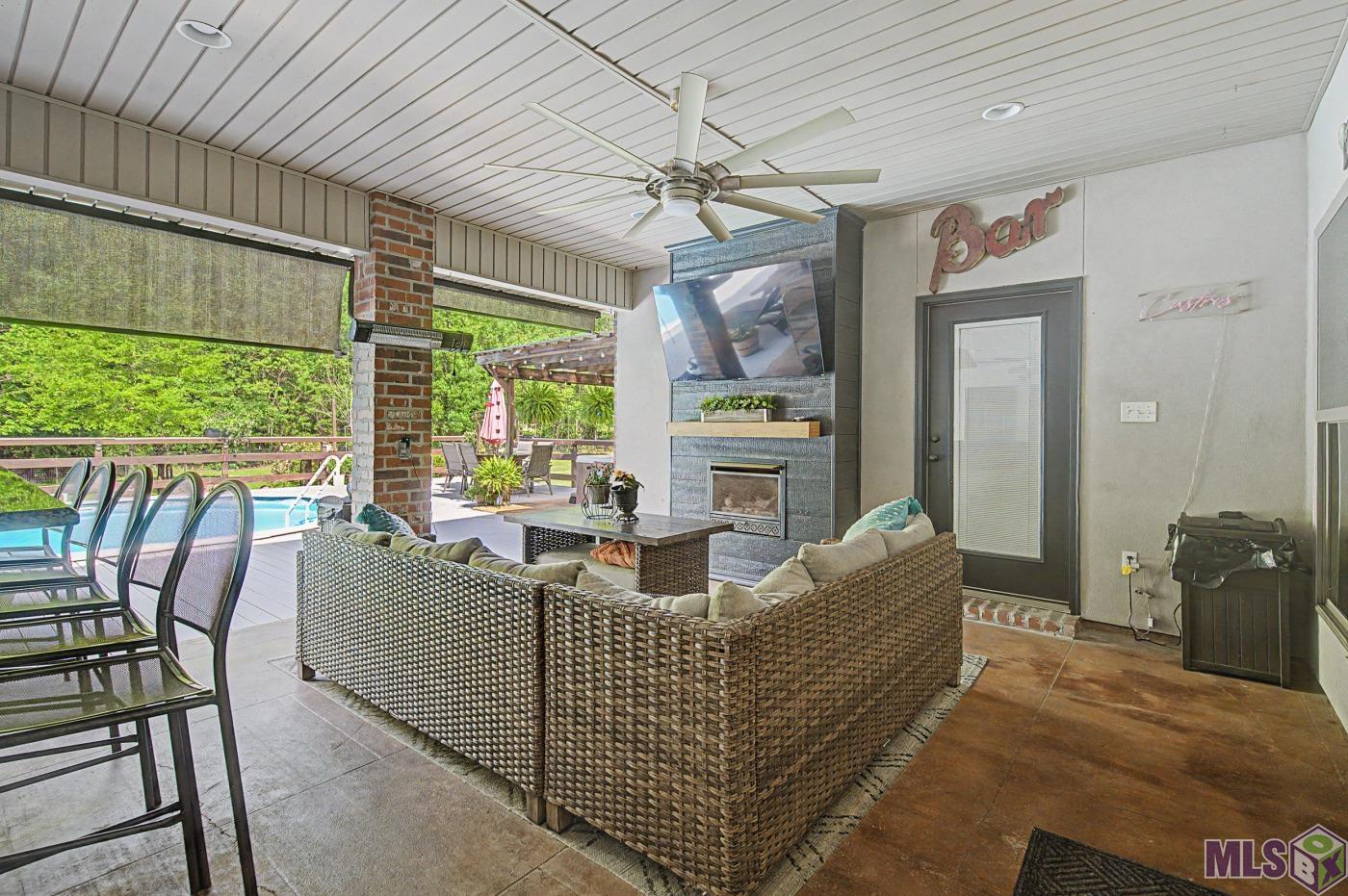 34545 Perkins Road Denham Springs, LA 70706 - Photo 27 of 44