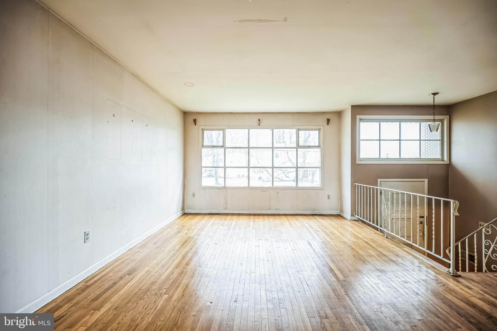 57 Greenvale Road Cherry Hill, NJ 08034 - Photo 5 of 19