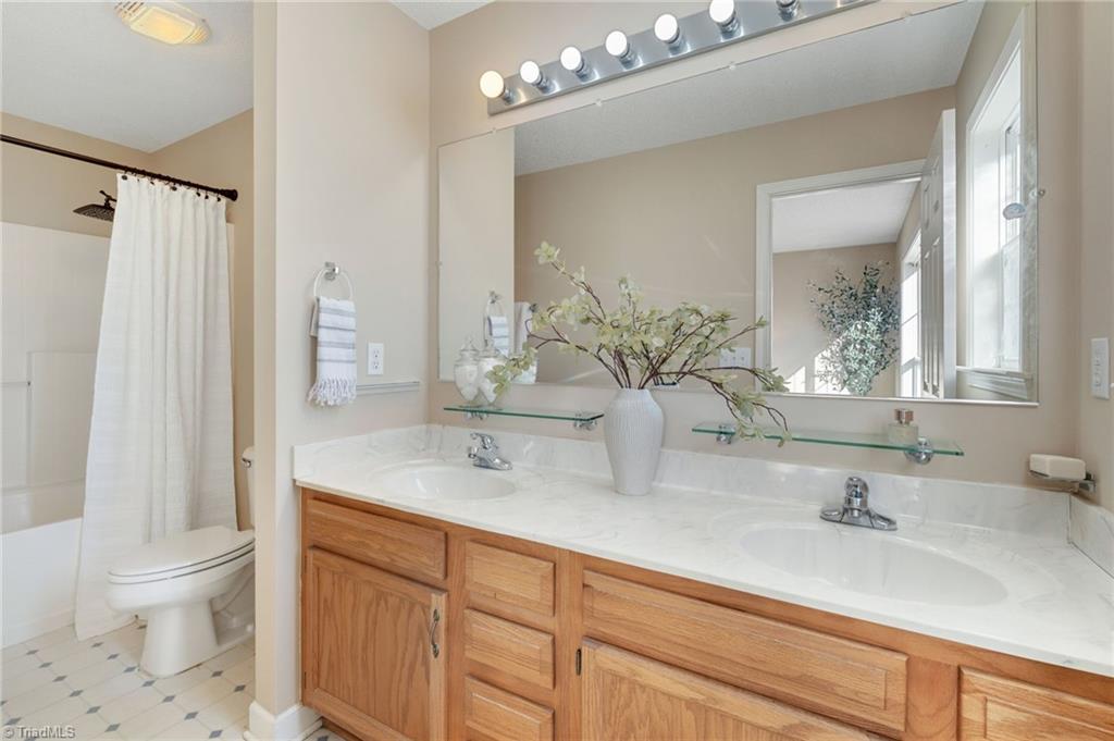 12 Shanda Court Thomasville, NC 27360 - Photo 15 of 23