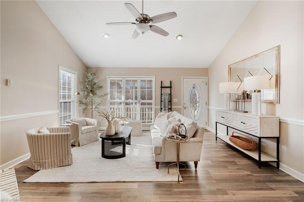 12 Shanda Court Thomasville, NC 27360 - Photo 3 of 23