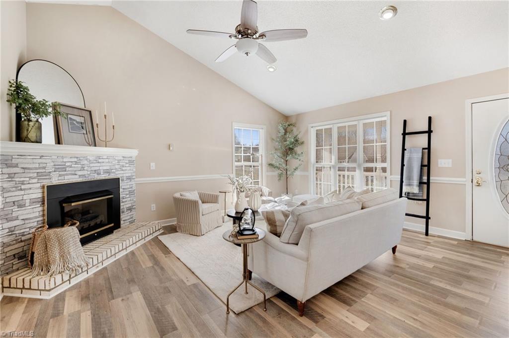 12 Shanda Court Thomasville, NC 27360 - Photo 4 of 23