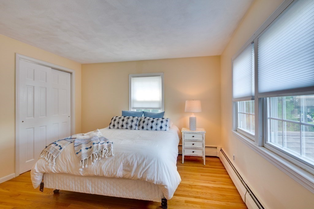 9 Canterbury Road Woburn, MA 01801 - Photo 15 of 28 Gallery Image 15