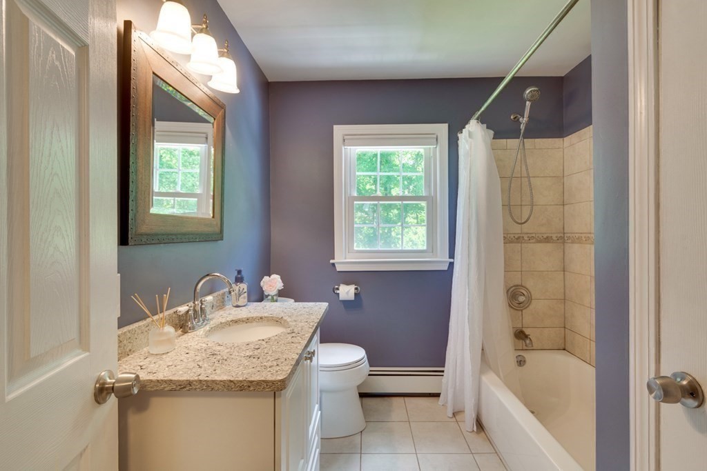 9 Canterbury Road Woburn, MA 01801 - Photo 18 of 28 Gallery Image 18