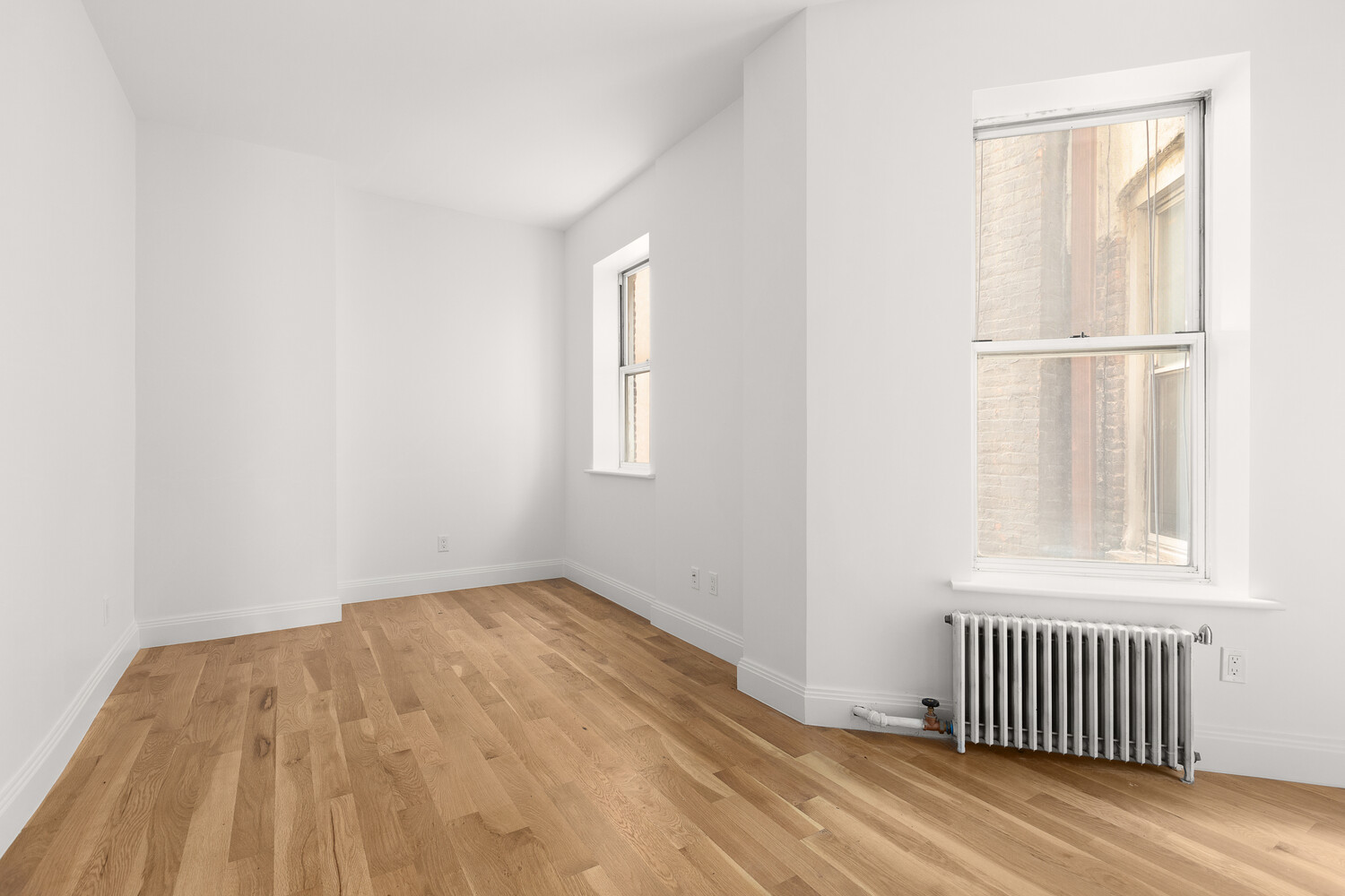 327 West 11th Street, Unit 4E Manhattan, NY 10014 - Photo 5 of 7