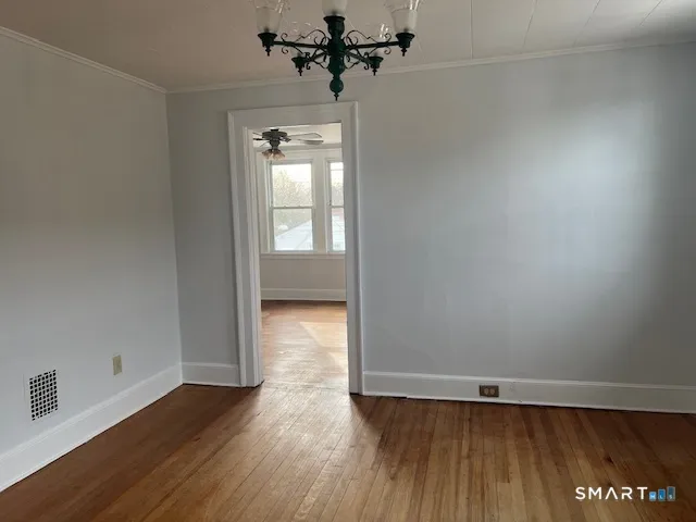 $1,000 | 195 Helen Street, Unit 3, Hamden, CT 06514