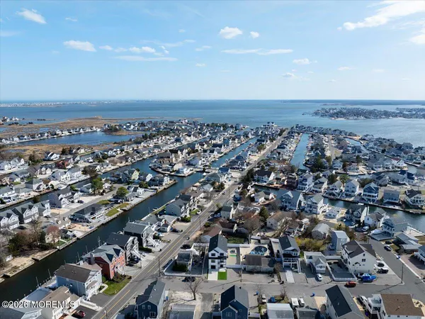 $1,249,900 | 5 Shore Pine Drive, Brick, NJ 08723