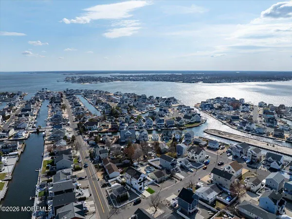 $1,249,900 | 5 Shore Pine Drive, Brick, NJ 08723