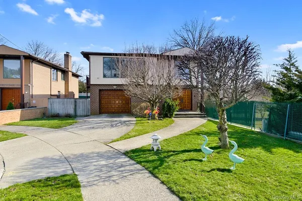 $1,750,000 | 201-02 27th Avenue | Auburndale