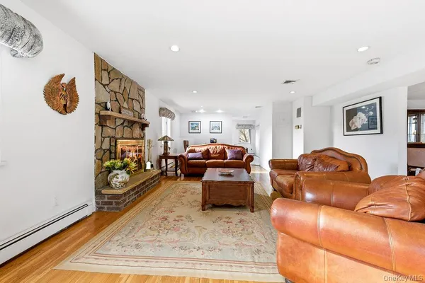 $1,750,000 | 201-02 27th Avenue | Auburndale