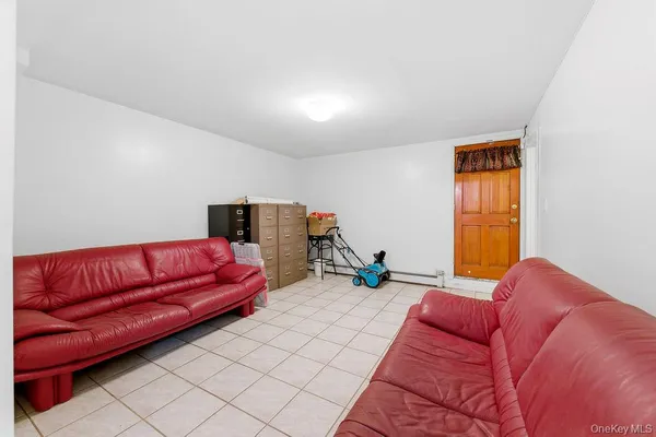 $1,750,000 | 201-02 27th Avenue | Auburndale