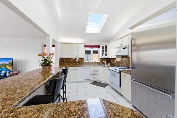 $1,750,000 | 201-02 27th Avenue | Auburndale