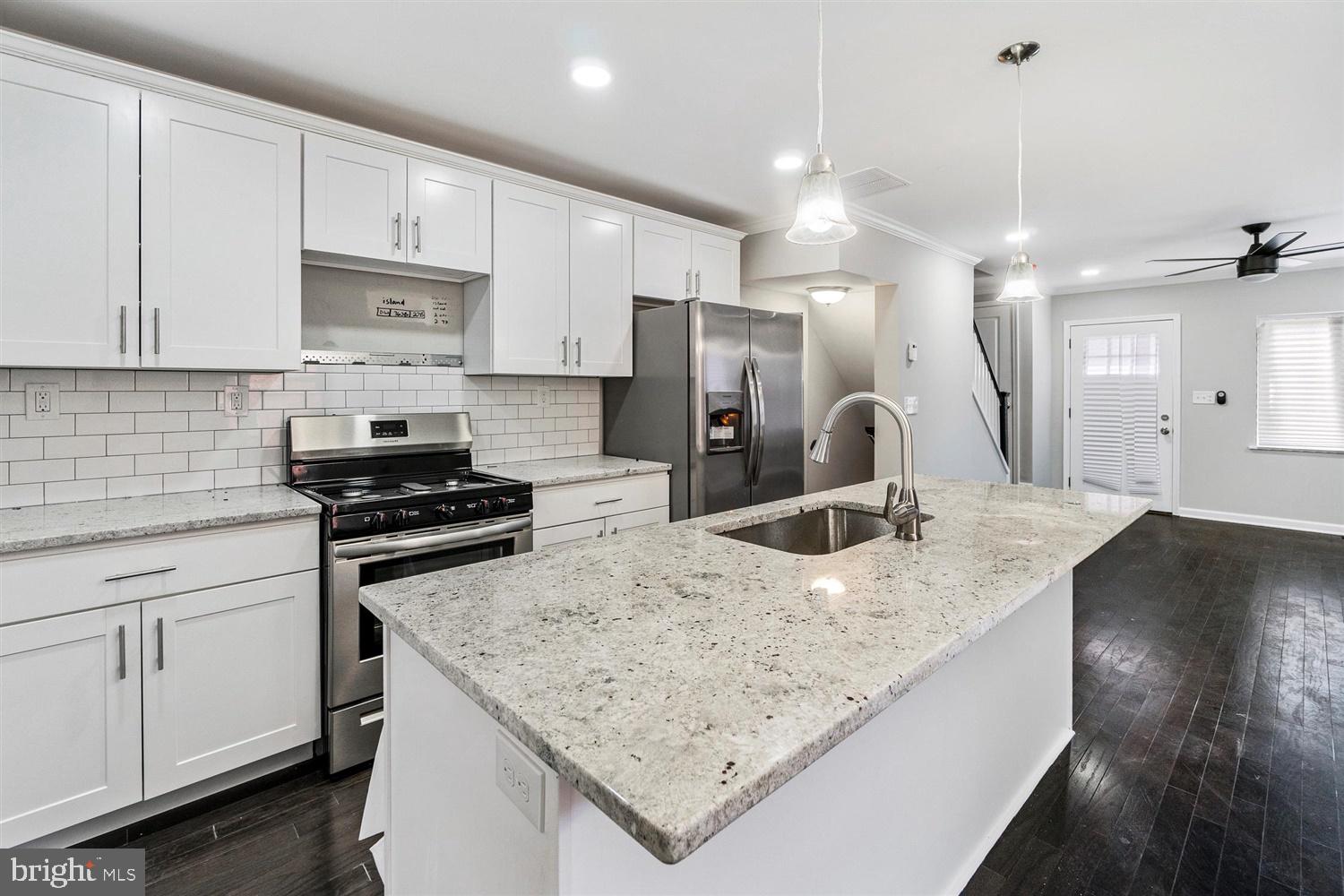 4528 Manorview Road Baltimore, MD 21229 - Photo 1 of 25 Gallery Image 1