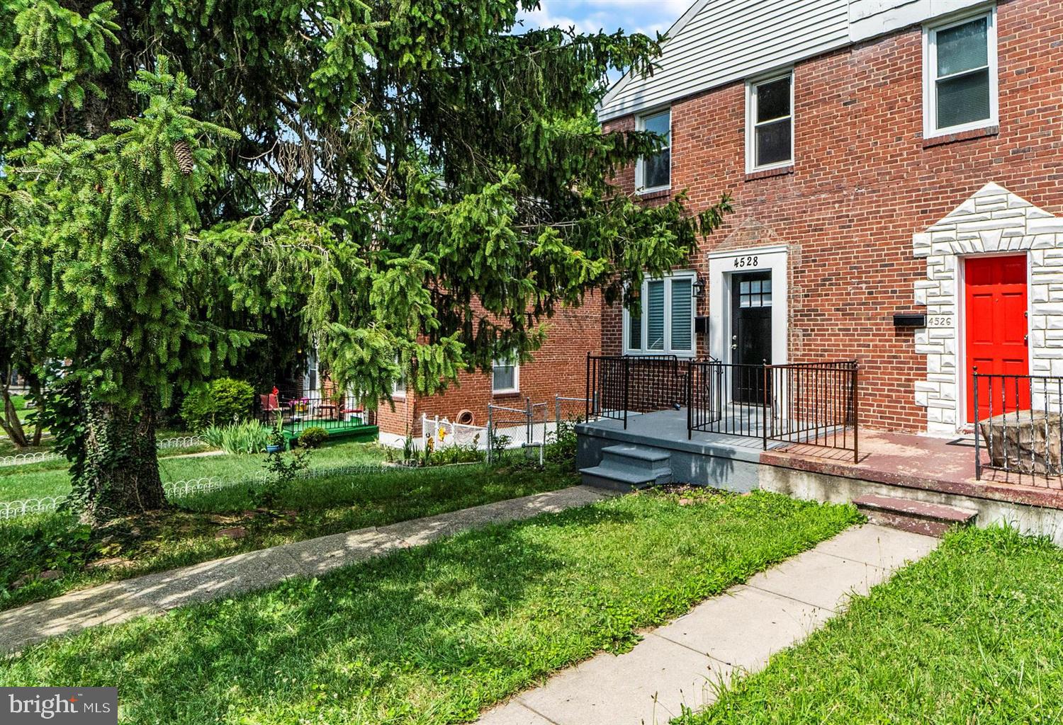 4528 Manorview Road Baltimore, MD 21229 - Photo 4 of 25 Gallery Image 4