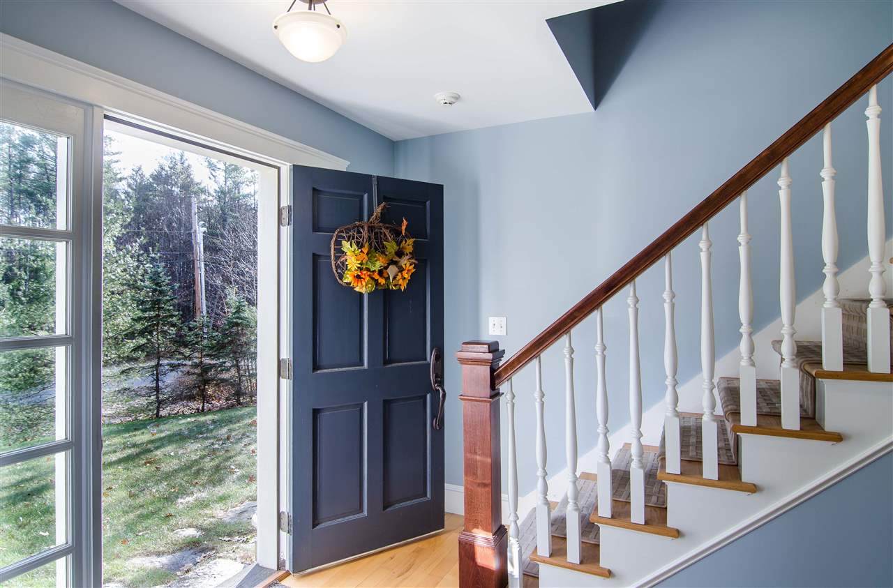 165 Lyman Batcheller Road Hartford, VT 05059 - Photo 3 of 18 Gallery Image 3