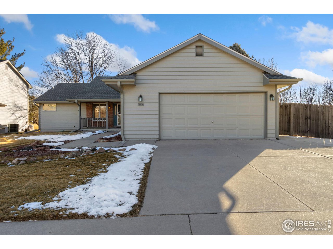 2607 Bison Road Fort Collins, CO 80525 - Photo 3 of 27 613 Sq Ft 2-Car Garage