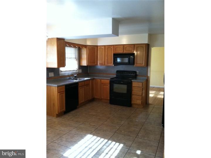 605 Norristown Road Horsham, PA 19044 - Photo 3 of 15 Gallery Image 3