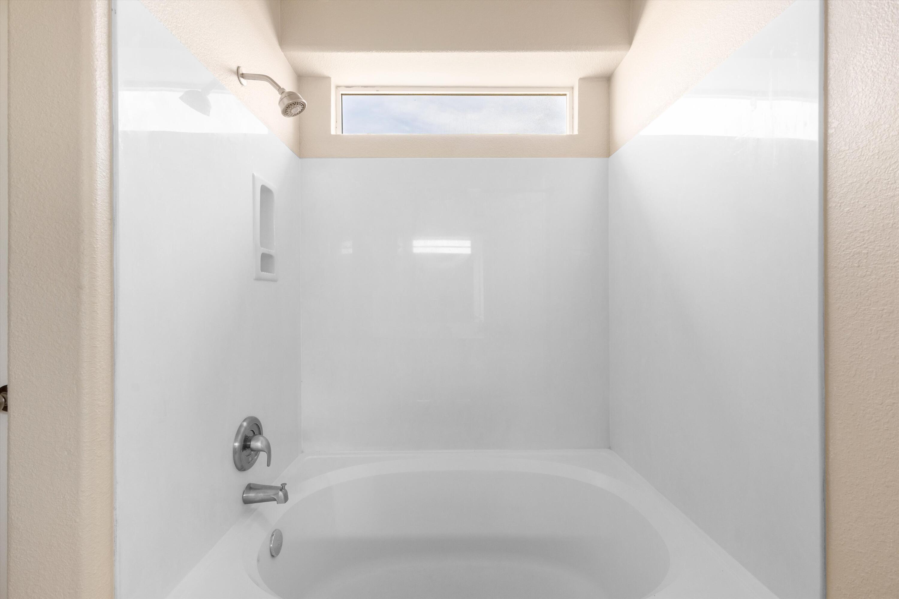 3333 Hunters Meadows Circle Northeast Rio Rancho, NM 87144 - Photo 26 of 39 Gallery Image 26