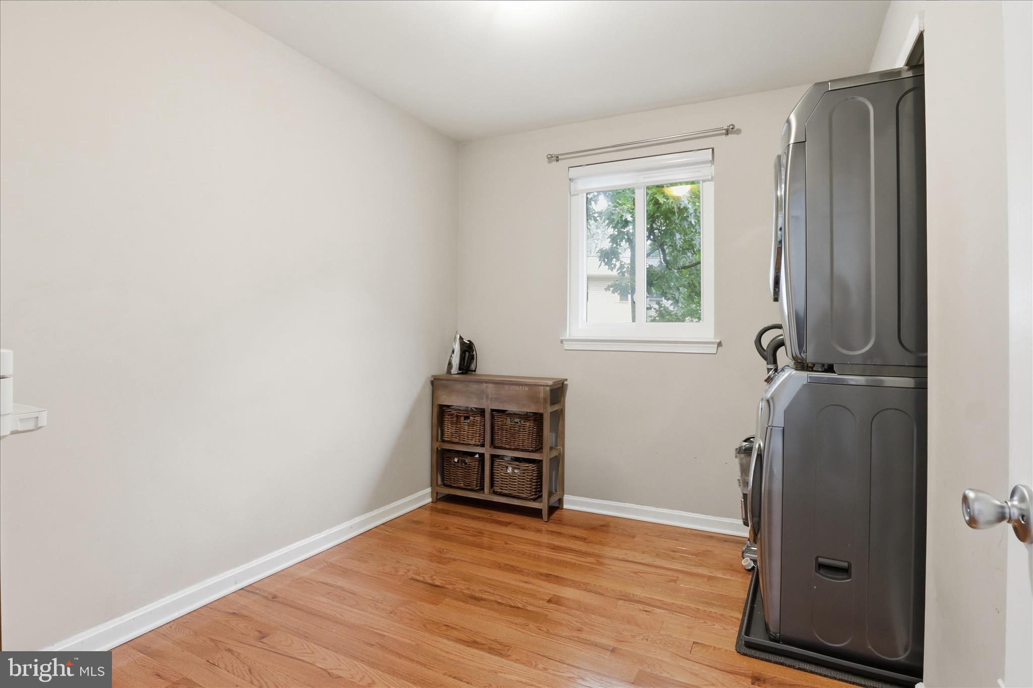 6809 Rolling Road Springfield, VA 22152 - Photo 28 of 50