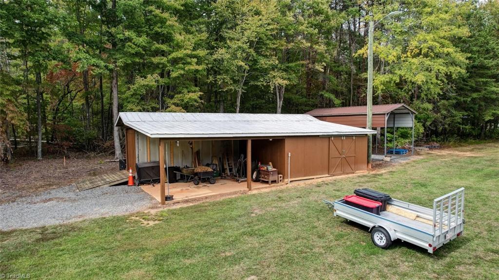 390 Dix Road Ruffin, NC 27326 - Photo 39 of 40 New paint on the workshop