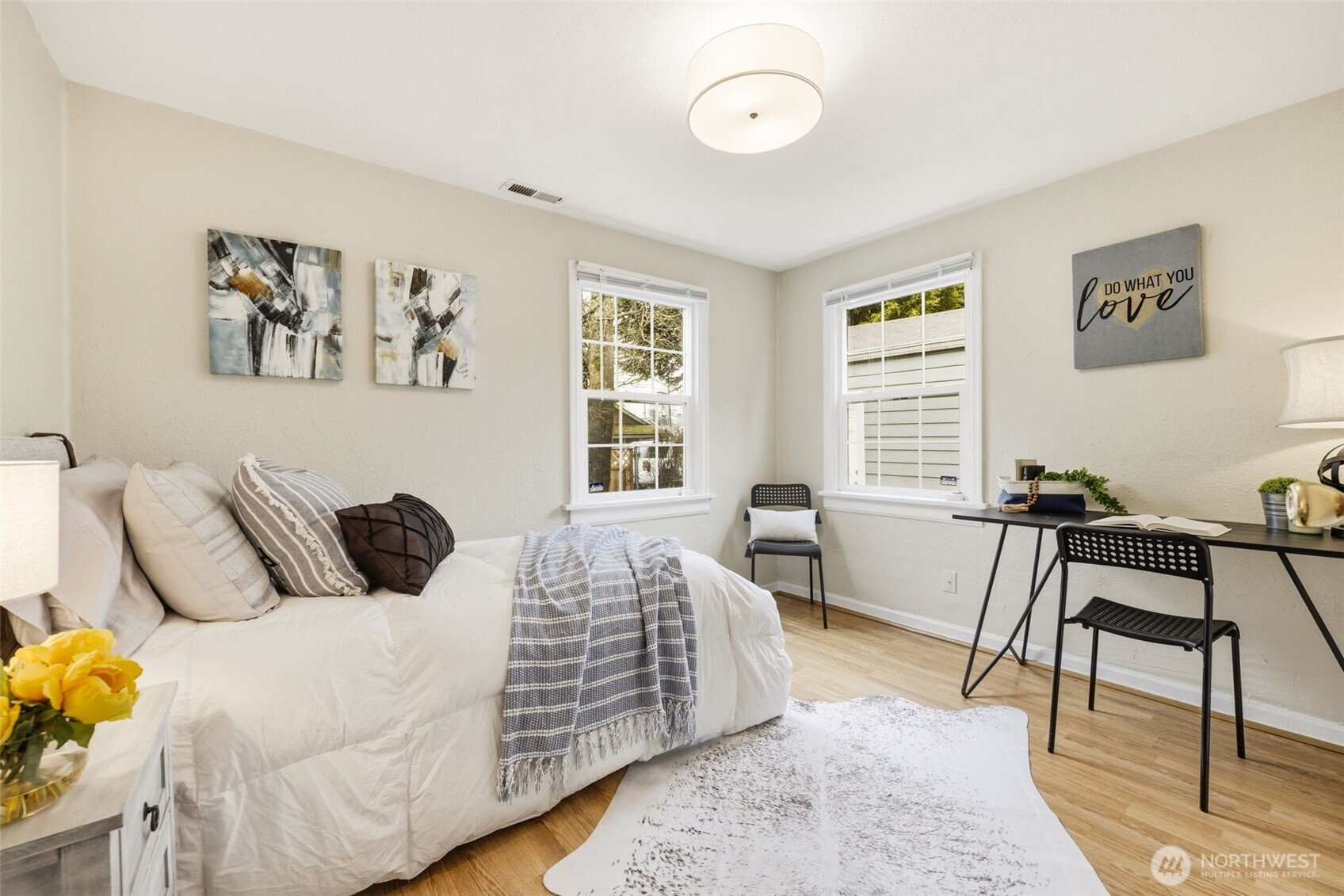 317 Southwest 124th Street Seattle, WA 98146 - Photo 12 of 26