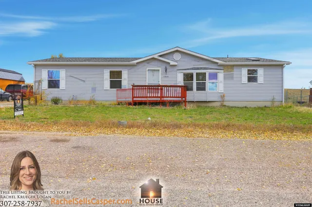 $315,000 | 4935 Bel Vista Drive, Bar Nunn, WY 82601