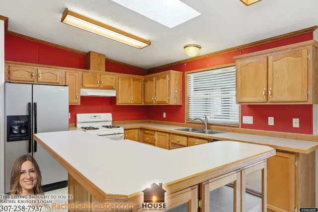 $295,000 | 4935 Bel Vista Drive, Bar Nunn, WY 82601