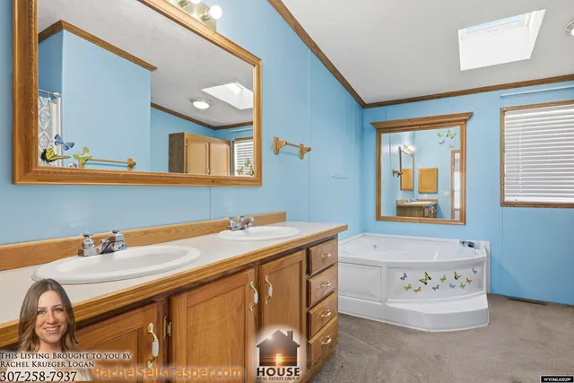 $295,000 | 4935 Bel Vista Drive, Bar Nunn, WY 82601