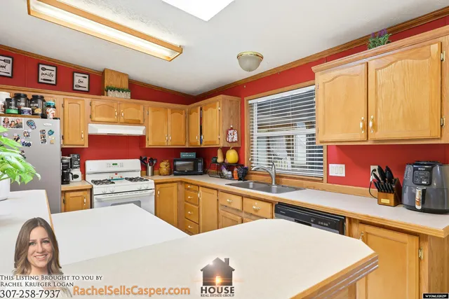 $315,000 | 4935 Bel Vista Drive, Bar Nunn, WY 82601